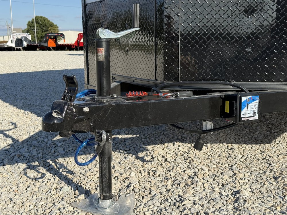 2027 SAWYER CARGO 7X16 WITH 7' INTERIOR / SCREWLESS / TORSION AXLES / POLYCOR / REAR SPOILER WITH LI