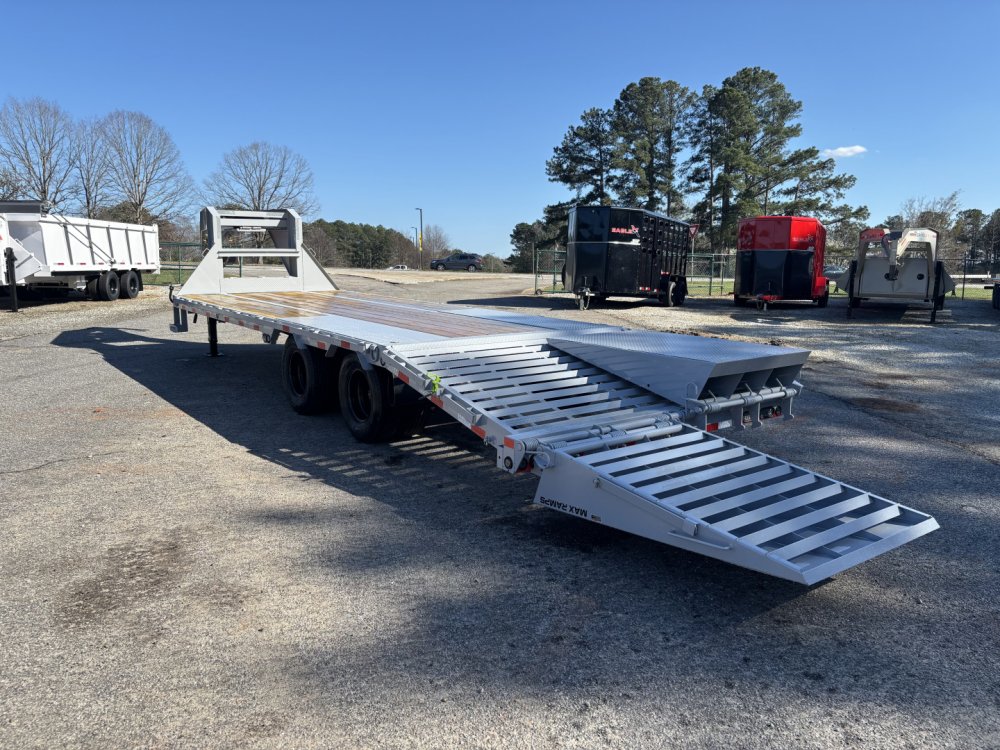 2026 Load Trail GP 102X25 MAX RAMP GOOSENECK 25900K GVWR Deckover Trailer