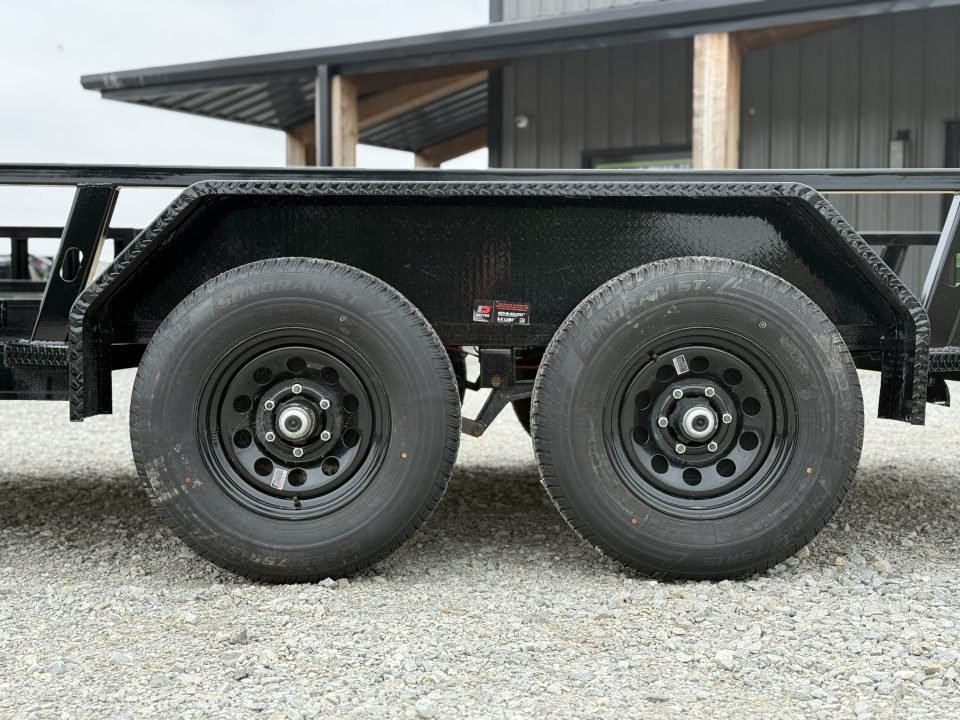 2026 Load Trail UE 83X16 TANDEM AXLE W/4' FOLDING GATE, SIDE LOAD RAMPS, AND SQUARE TUBE SIDE RAILS