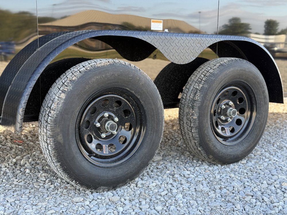 2027 SAWYER CARGO 7X16 WITH 7' INTERIOR / SCREWLESS / TORSION AXLES / POLYCOR / REAR SPOILER WITH LI
