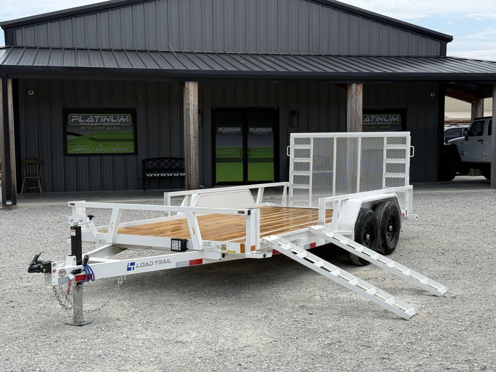 2026 LOAD TRAIL UE 83X16 TANDEM AXLE W/2' DOVE TAIL, 4' FOLDING GATE, AND SIDE LOAD RAMPS 9.99K GVWR
