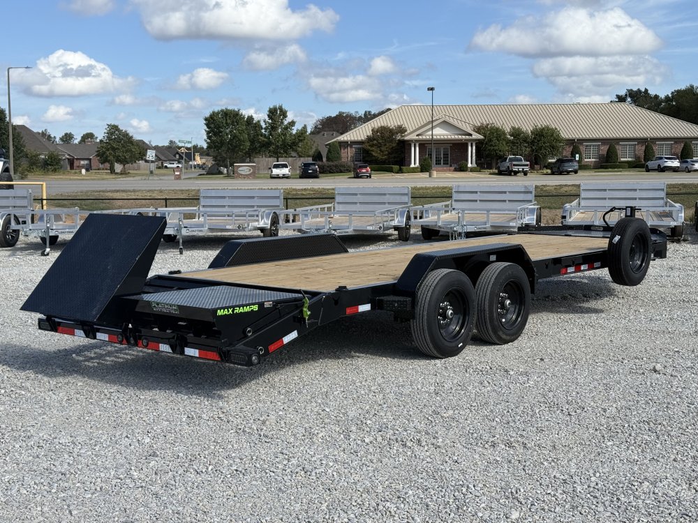 2027 LOAD TRAIL CB 83X24 EQUIPMENT W/MAX RAMPS AND 16 PLY TIRES 16K GVWR