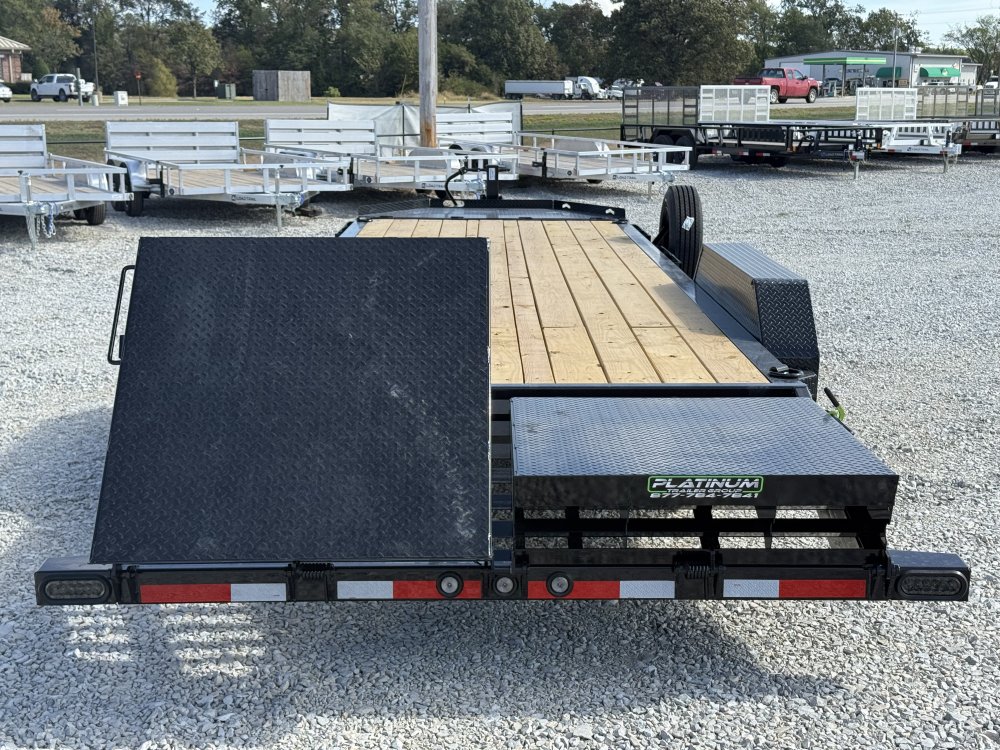 2027 LOAD TRAIL CB 83X24 EQUIPMENT W/MAX RAMPS AND 16 PLY TIRES 16K GVWR