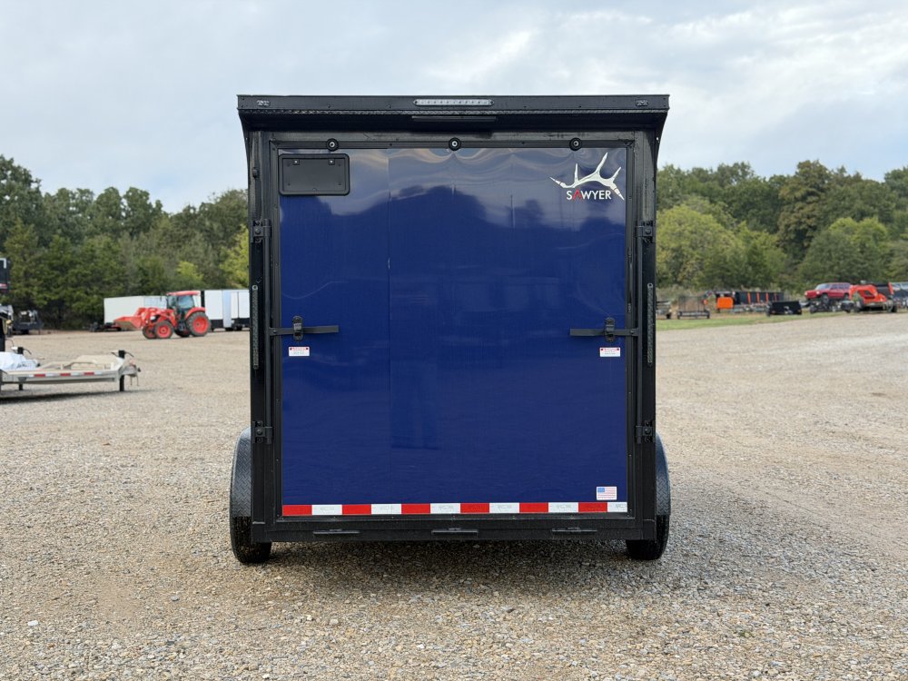 2027 SAWYER CARGO 7X14 WITH 7' INTERIOR / SCREWLESS / TORSION AXLES / POLYCOR / REAR SPOILER WITH LI