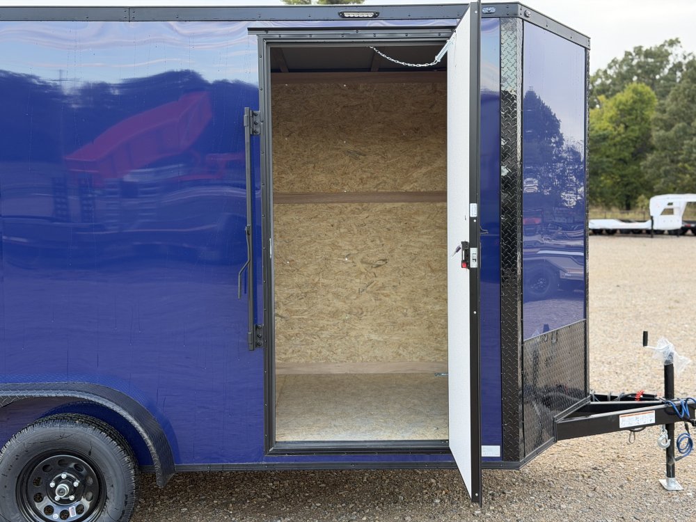 2027 SAWYER CARGO 7X14 WITH 7' INTERIOR / SCREWLESS / TORSION AXLES / POLYCOR / REAR SPOILER WITH LI