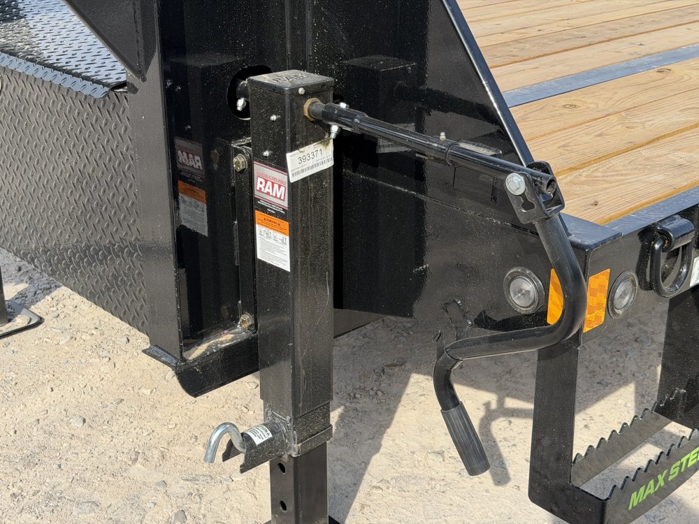 2027 102"x30' Load Trail Flatbed