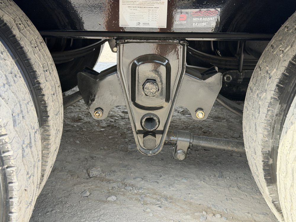 2027 102"x30' Load Trail Flatbed