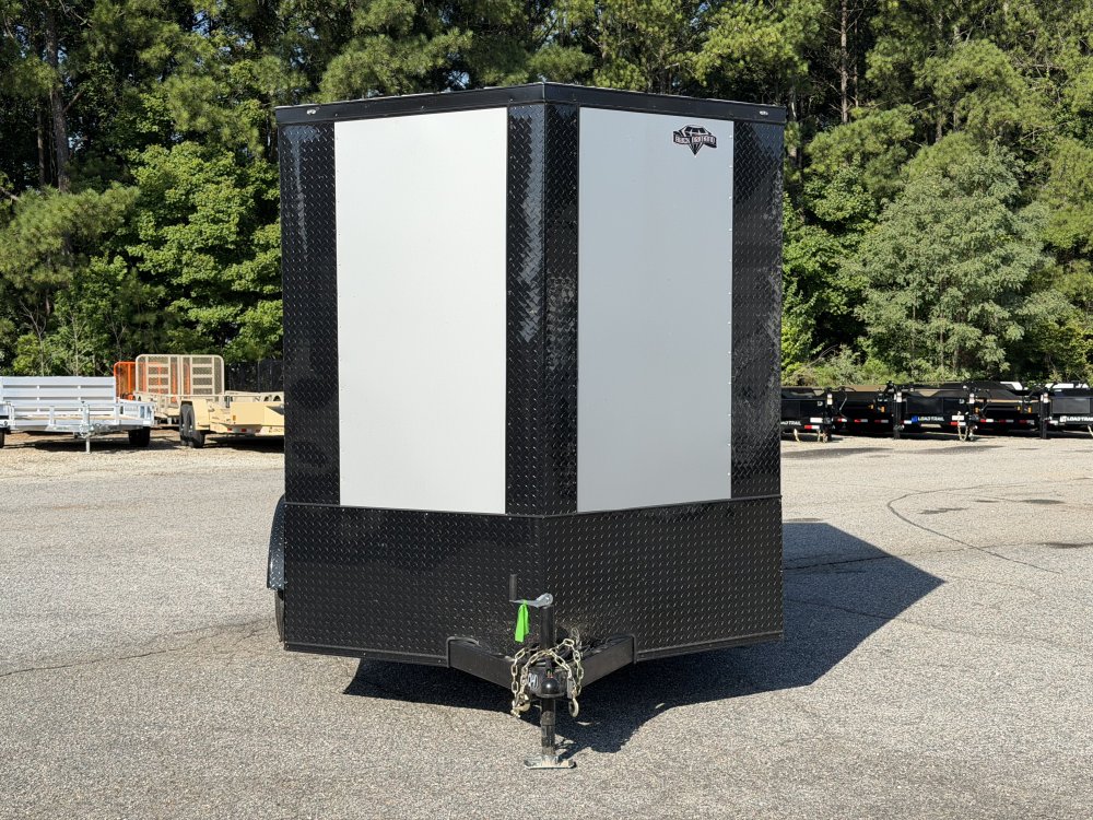 2027 DIAMOND CARGO 7X12 TA 7K GVWR ENCLOSED TRAILER