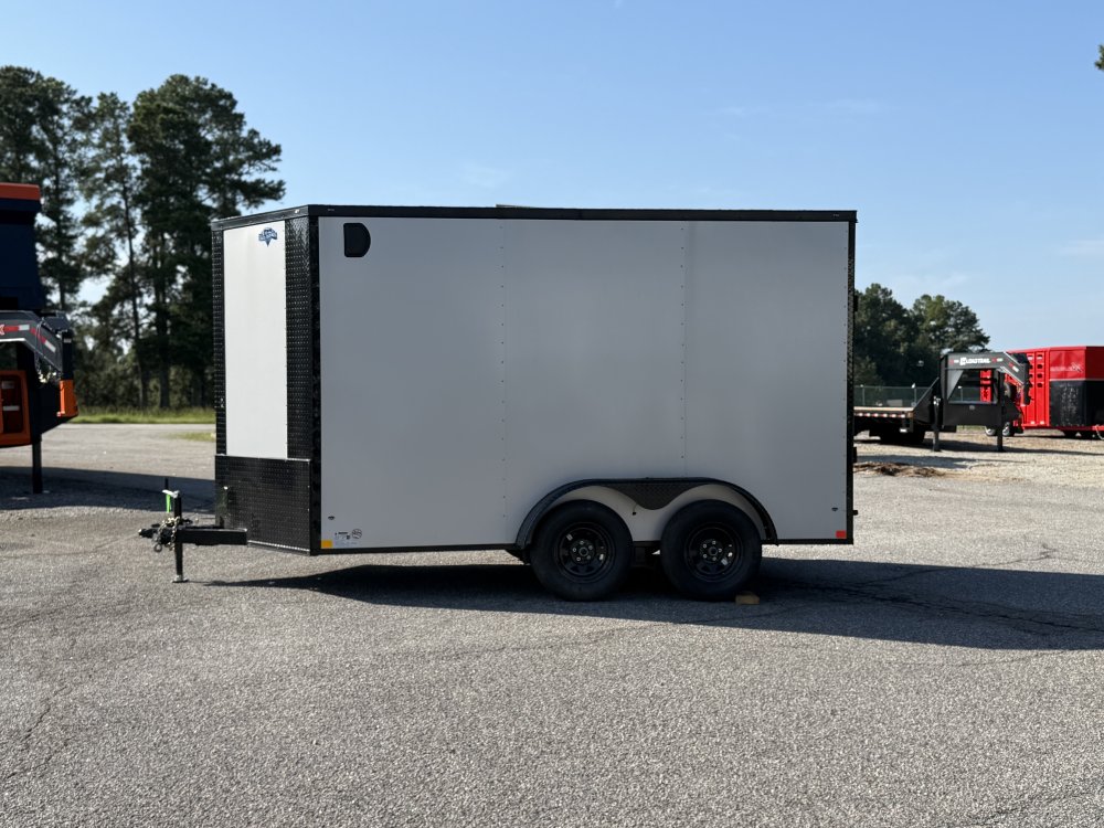 2027 DIAMOND CARGO 7X12 TA 7K GVWR ENCLOSED TRAILER