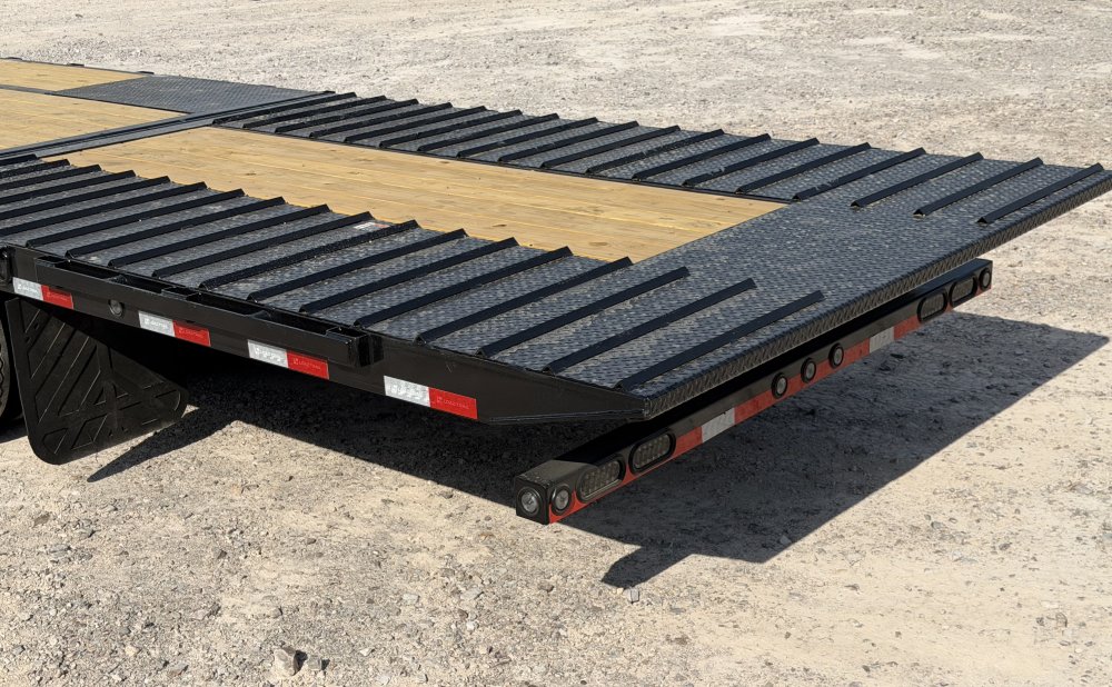 2027 102"x40' Load Trail Flatbed