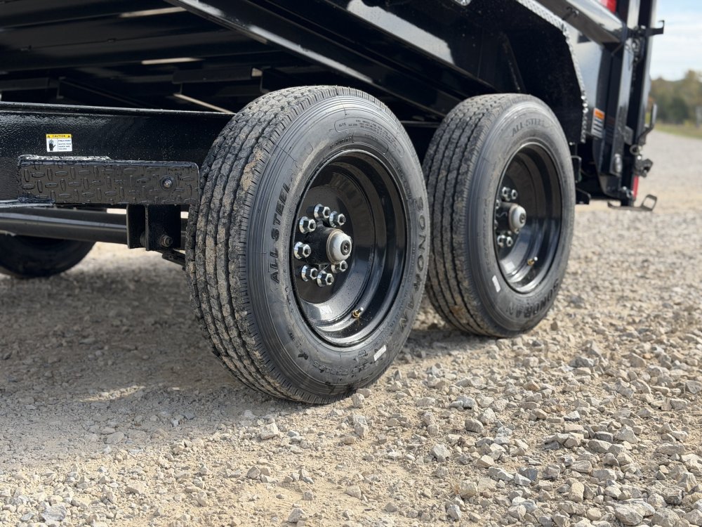 2027 83X16 DG LOAD TRAIL / 36" SIDES / 7 GAUGE FLOOR / 16 PLY TIRES / TELESCOPIC / 16K GVWR / GOOSEN