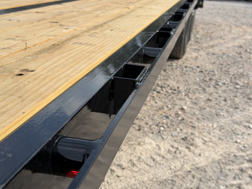 2027 102"x32' Load Trail Flatbed