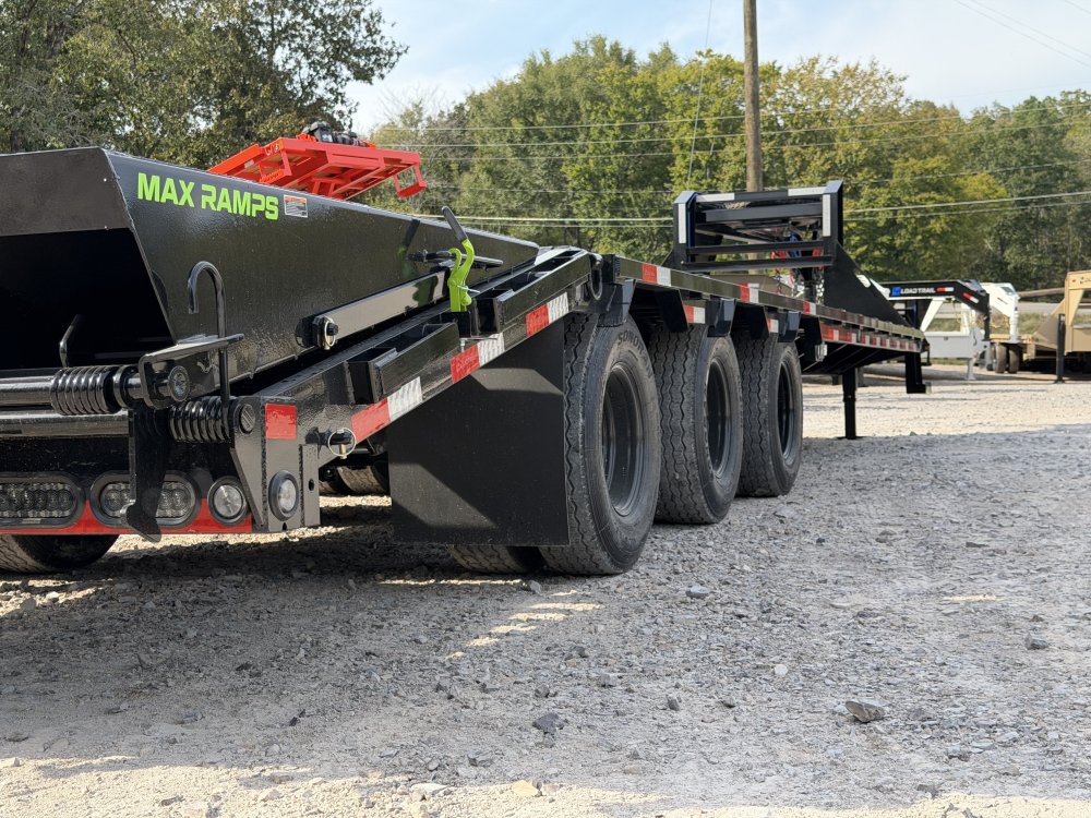 2027 102"x32' Load Trail Flatbed
