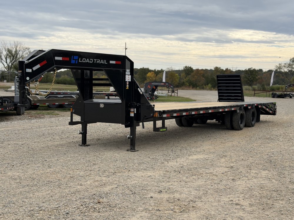 2027 102X32 GP LOAD TRAIL / 14 PLY TIRES / MAX RAMPS / WINCH PLATE / 25.9K GVWR / GOOSENECK FLATBED 
