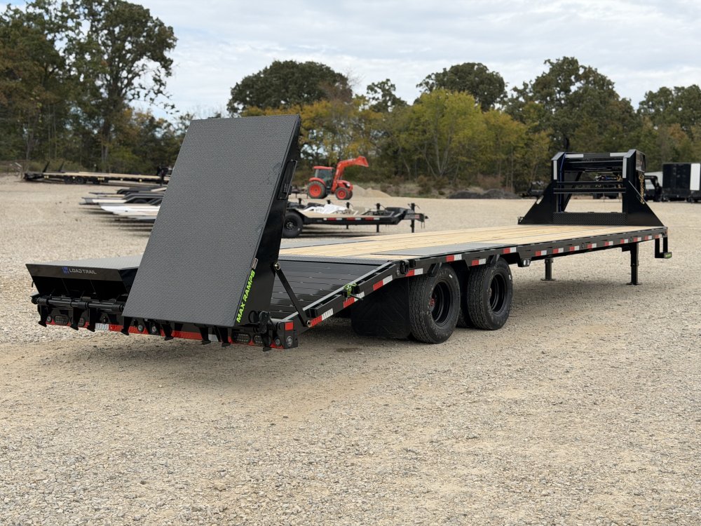 2027 102X32 GP LOAD TRAIL / 14 PLY TIRES / MAX RAMPS / WINCH PLATE / 25.9K GVWR / GOOSENECK FLATBED 