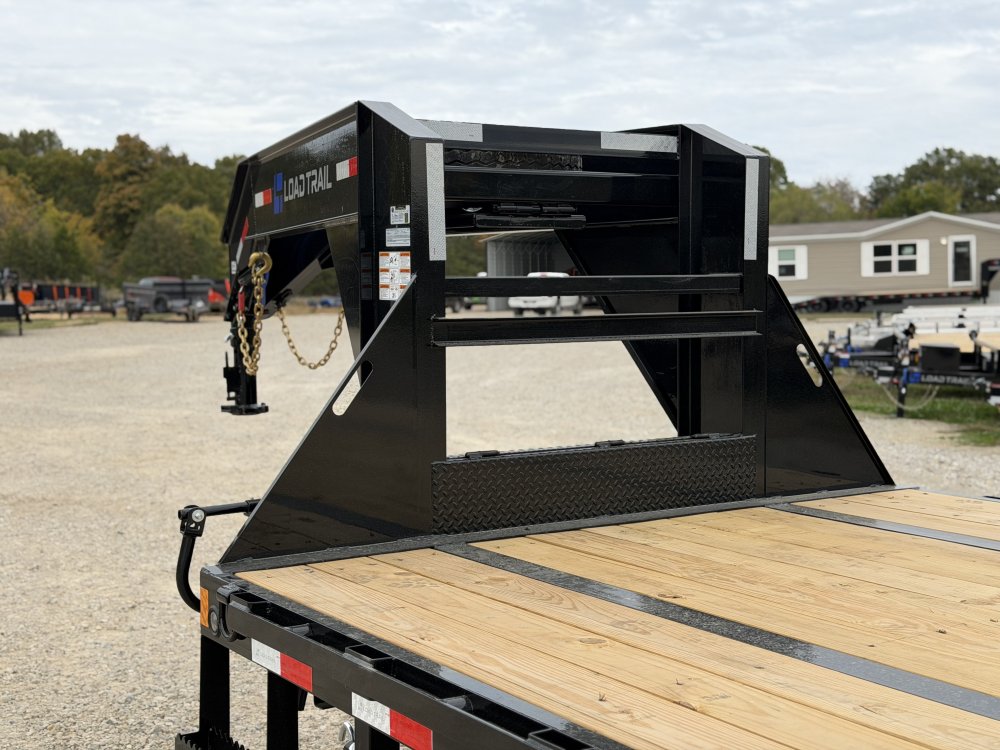 2027 102X32 GP LOAD TRAIL / 14 PLY TIRES / MAX RAMPS / WINCH PLATE / 25.9K GVWR / GOOSENECK FLATBED 