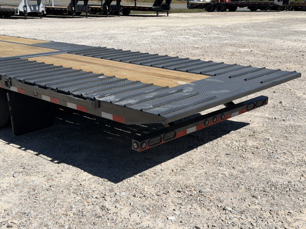 2027 102"x40' Load Trail Flatbed