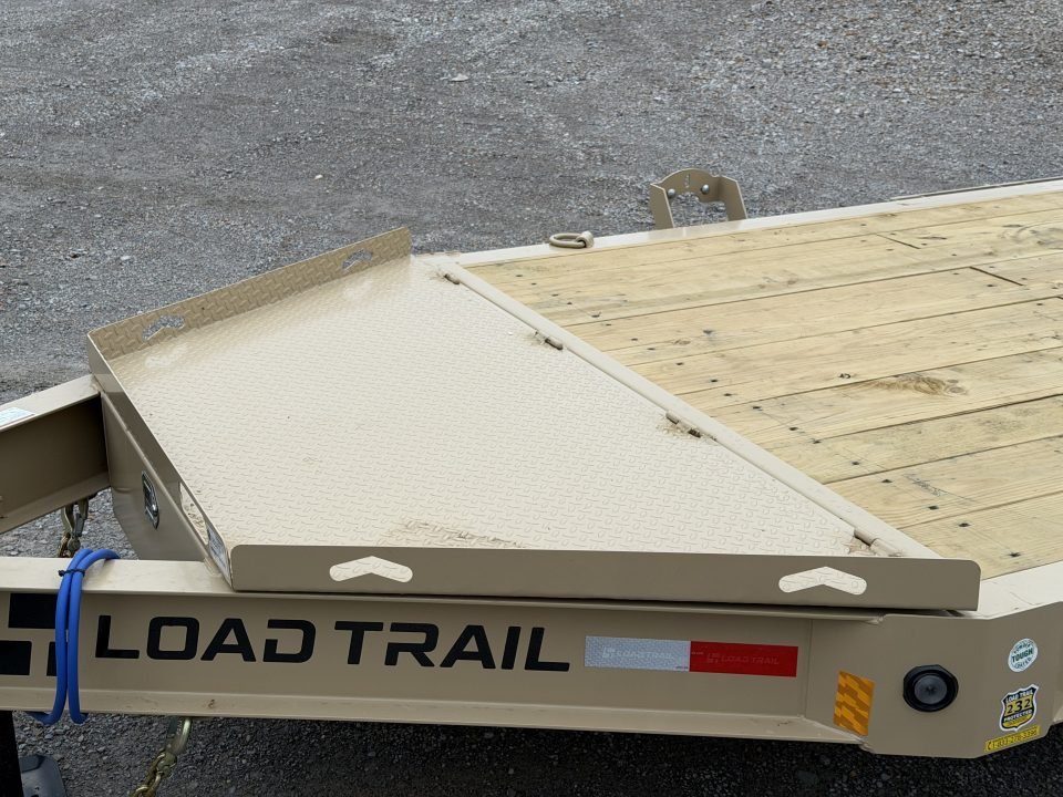 2026 Load Trail CB8 83X24 21K GVWR MAX RAMPS INTEGRATED TOOLBOX RUB RAIL Equipment Trailer