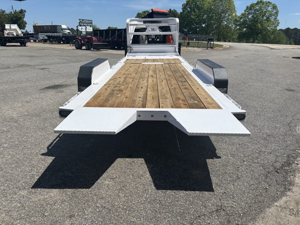 2026 RawMaxx 2026 RawMaxx G7X 83X22 GOOSENECK TILT W/14 PLY TIRES AND RHINO LINER ON FENDERS 14K GVW