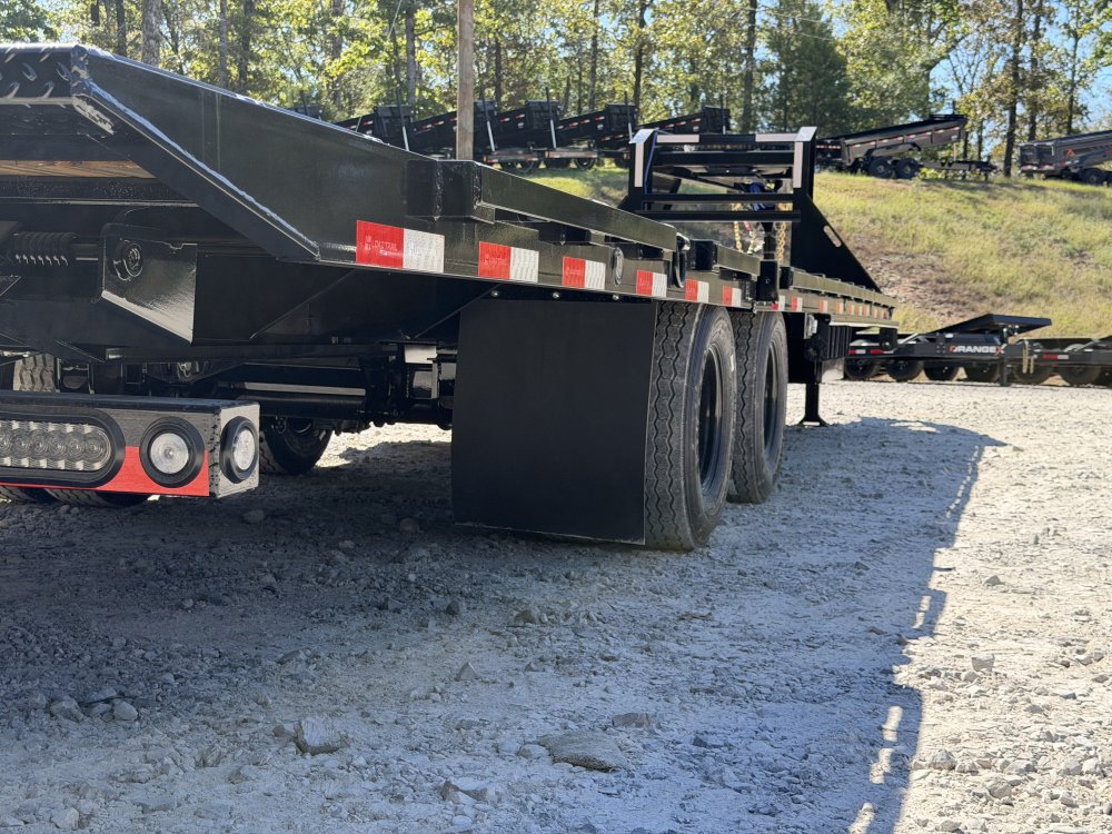 2027 102"x32' Load Trail Flatbed