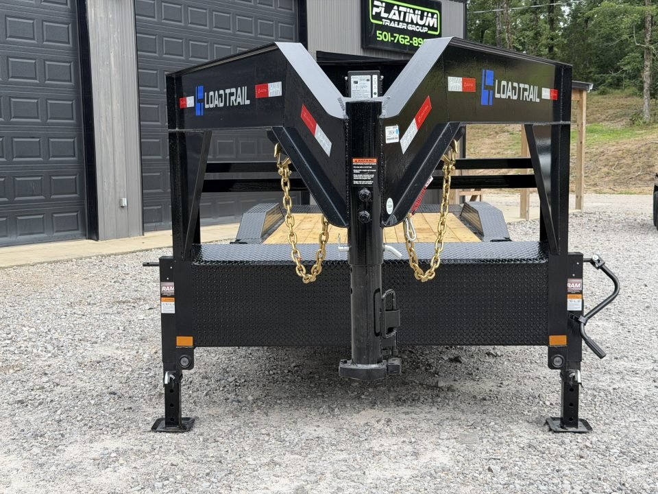 2027 Load Trail GC 102X24 14K LOWBOY MAX RAMPS DRIVE OVER FENDERS Flatbed Trailer