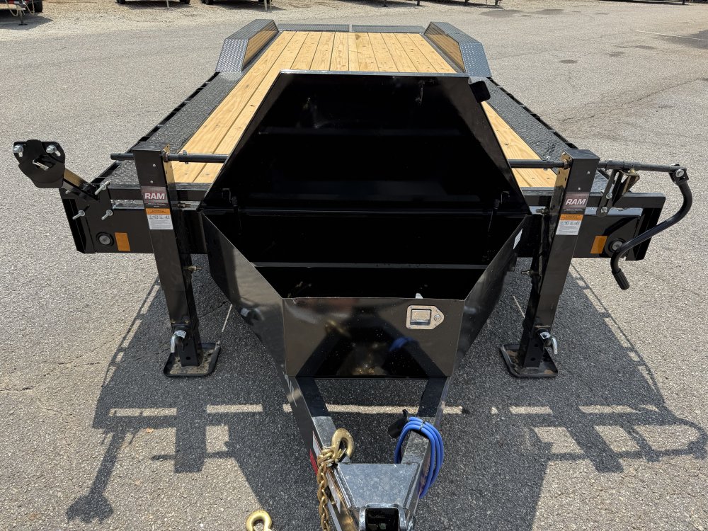 2027 Load Trail CH 102X24 21K GVWR DRIVE OVER FENDER MAX RAMP Equipment Trailer