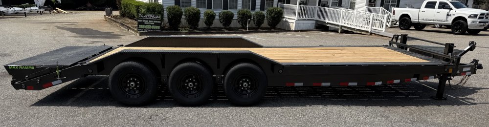 2027 Load Trail CH 102X24 21K GVWR DRIVE OVER FENDER MAX RAMP Equipment Trailer