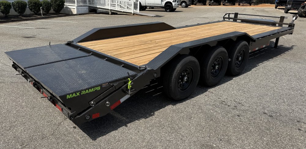 2027 Load Trail CH 102X24 21K GVWR DRIVE OVER FENDER MAX RAMP Equipment Trailer