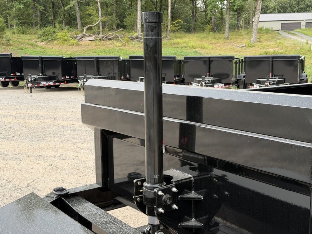 2027 83"x14' Load Trail Dump