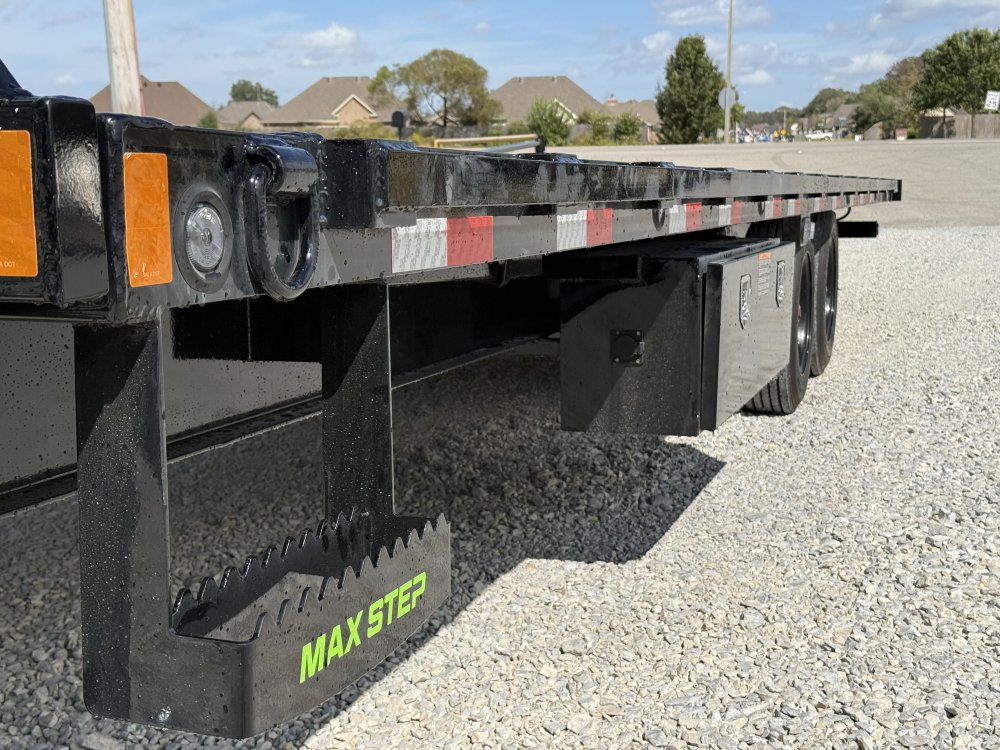 2027 Load Trail GE 102X28 GOOSENECK FULL TILT W/16 PLYS AND TUFF WIRELESS REMOTE 16K GVWR Tilt Trail