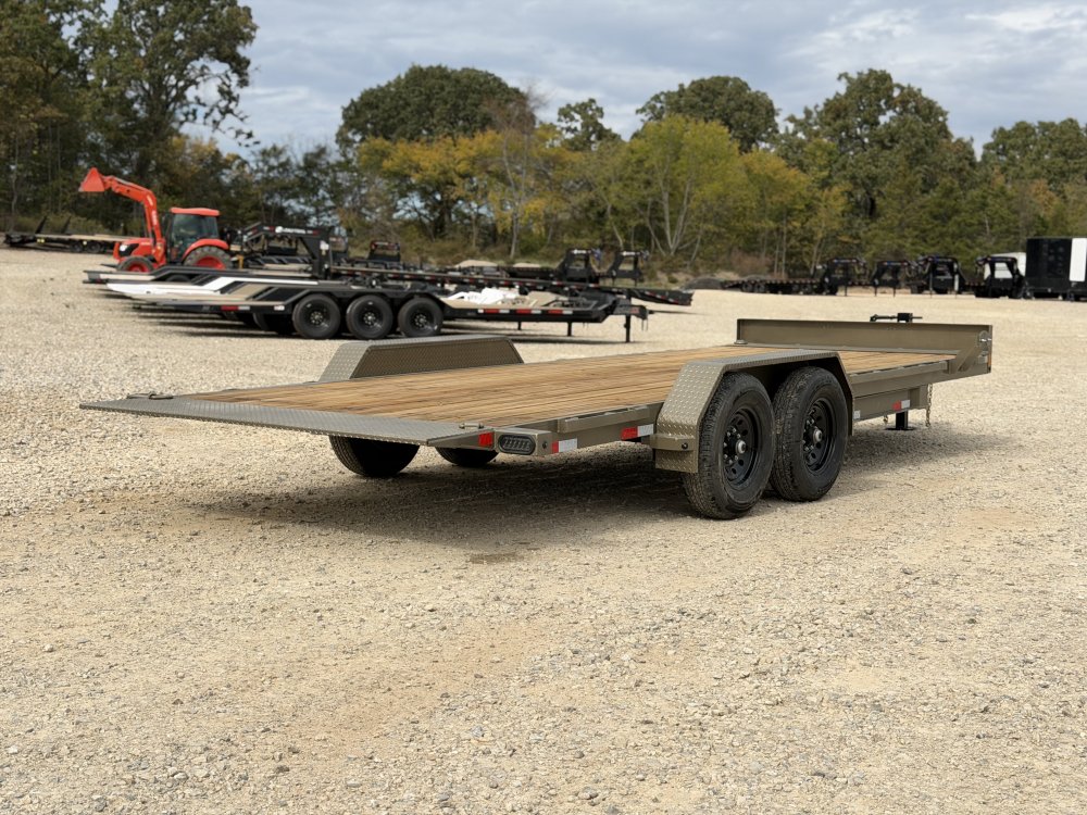 2027 83X22 TM LOAD TRAIL / SPORT BOX / TUFF WIRELESS REMOTE / 14K GVWR / TILT TRAILER