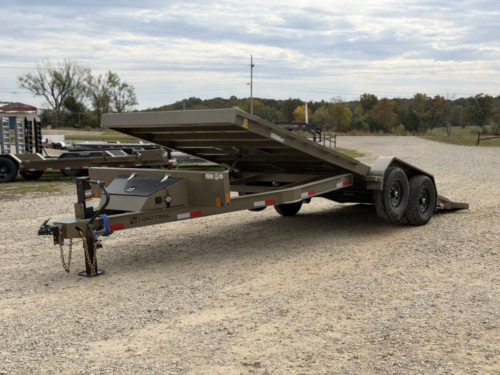 2027 83X22 TM LOAD TRAIL / SPORT BOX / TUFF WIRELESS REMOTE / 14K GVWR / TILT TRAILER
