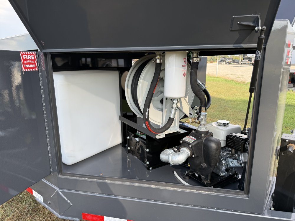 2027 BOSS FUEL TRAILER 880 MULTI TANK WITH DEF TANK