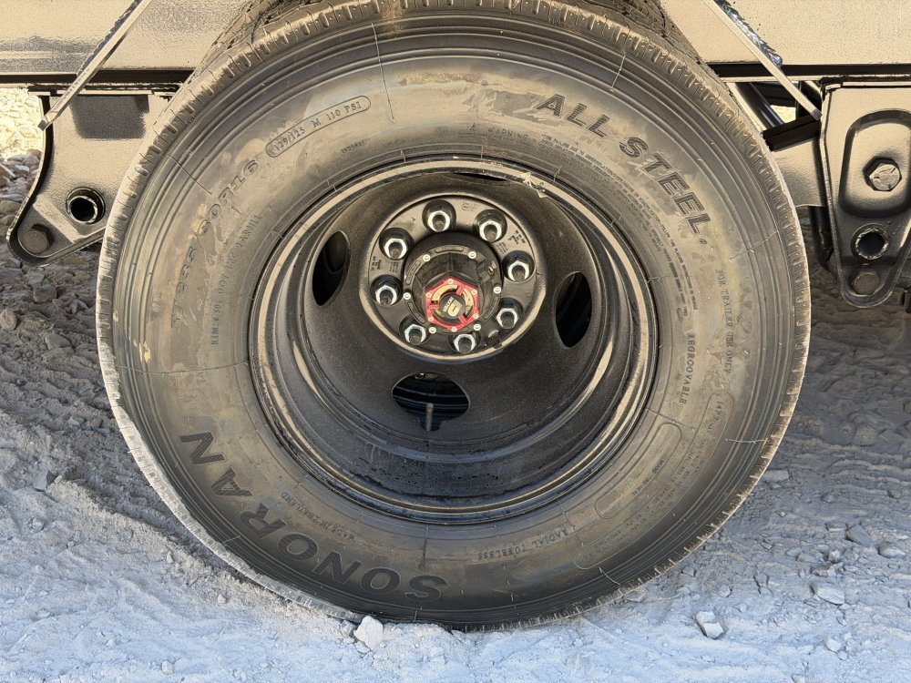 GP 102X28 5' MAX RAMPS 24K GVWR 14 PLY TIRES