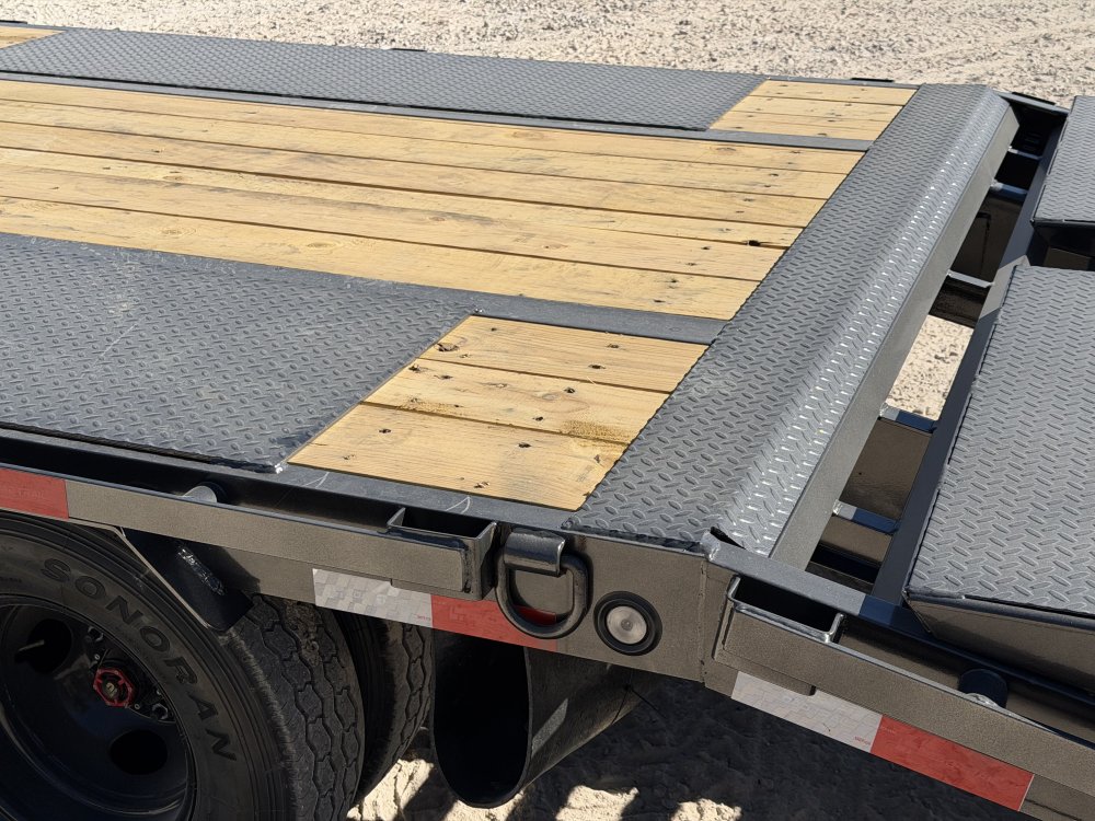 GP 102X28 5' MAX RAMPS 24K GVWR 14 PLY TIRES