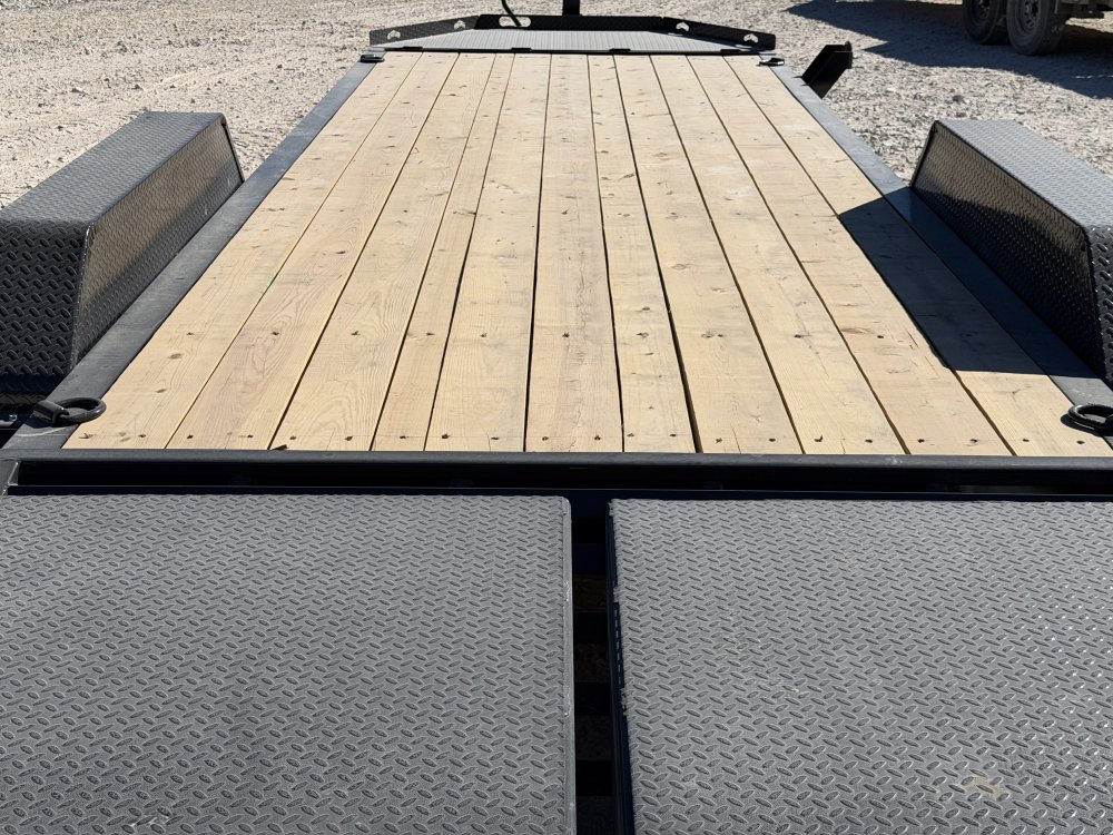 CB 83X22 14K 6" I BEAM FRAME MAX RAMPS FLUSH TOOLBOX