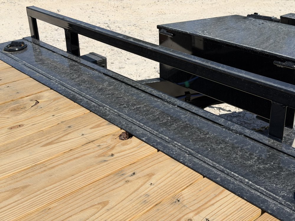 2026 83"x22' Load Trail Equipment