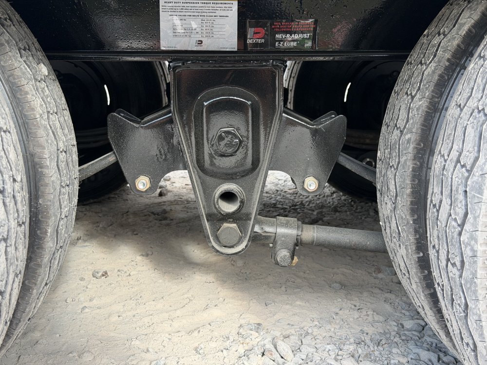 2027 102"x28' Load Trail Flatbed