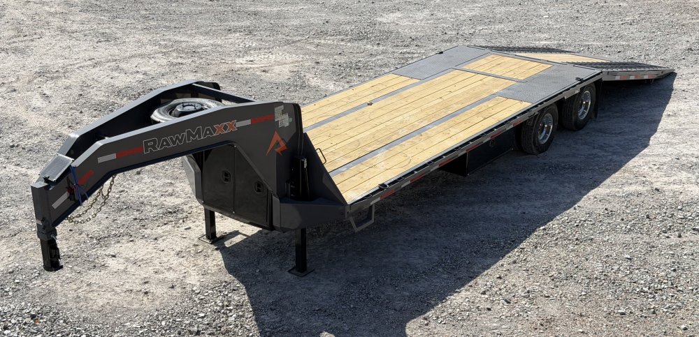 2026 RawMaxx HTX 102X32 25,990 GVWR 11' HYDRUALIC DOVETAIL 12K HYDRAULIC DISC BRAKES WIRELESS REMOTE