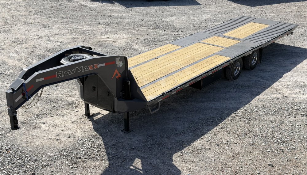 2026 RawMaxx HTX 102X32 25,990 GVWR 11' HYDRUALIC DOVETAIL 12K HYDRAULIC DISC BRAKES WIRELESS REMOTE