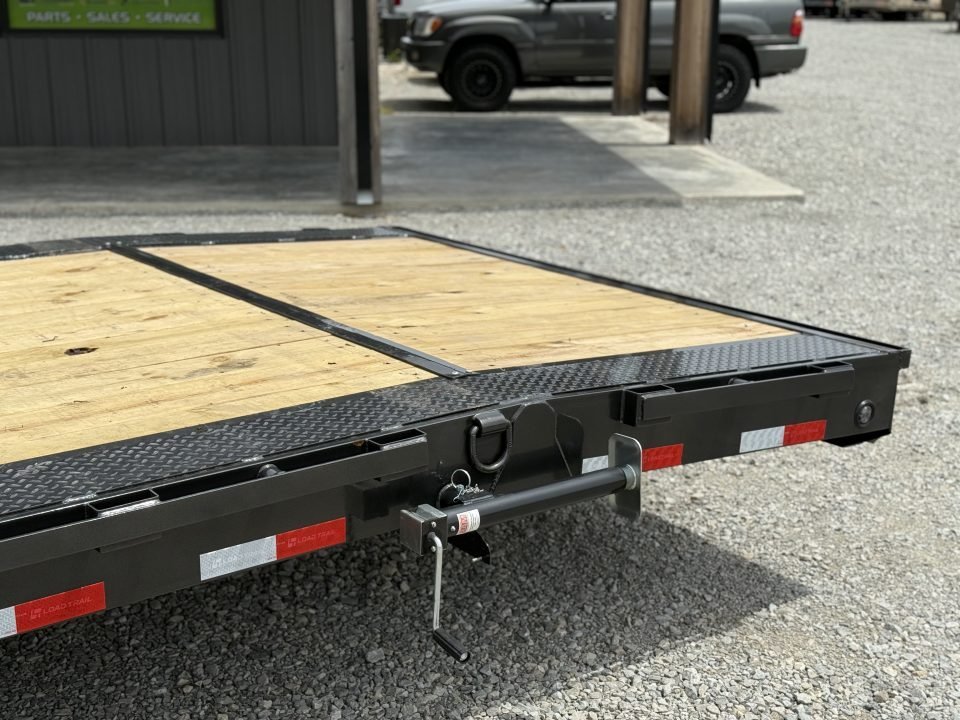 2027 Load Trail GC 102X44 LOWBOY W/DRIVE OVER FENDERS 21K GVWR GOOSENECK Car Hauler