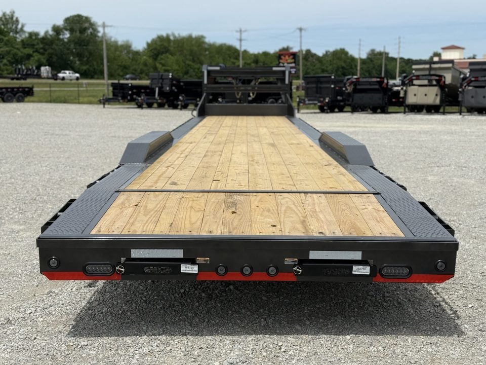 2027 Load Trail GC 102X44 LOWBOY W/DRIVE OVER FENDERS 21K GVWR GOOSENECK Car Hauler