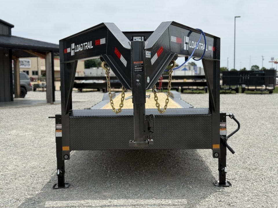 2027 Load Trail GC 102X44 LOWBOY W/DRIVE OVER FENDERS 21K GVWR GOOSENECK Car Hauler