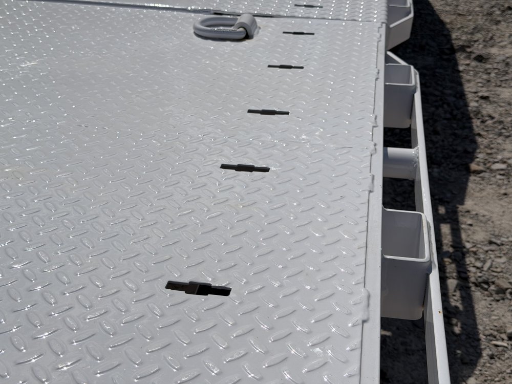 2027 102"x22' RawMaxx Tilt