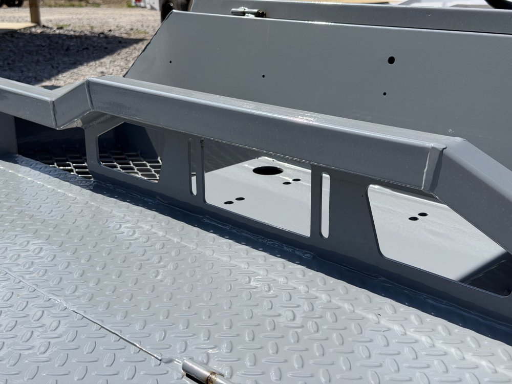 2027 102"x22' RawMaxx Tilt