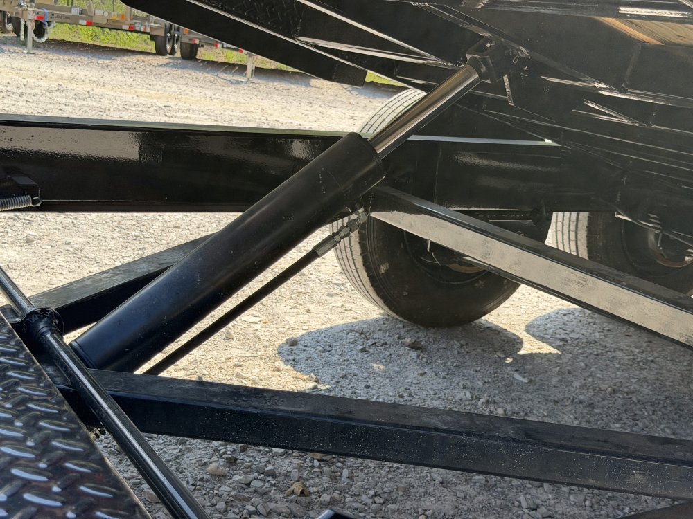 2027 102"x22' RawMaxx Tilt