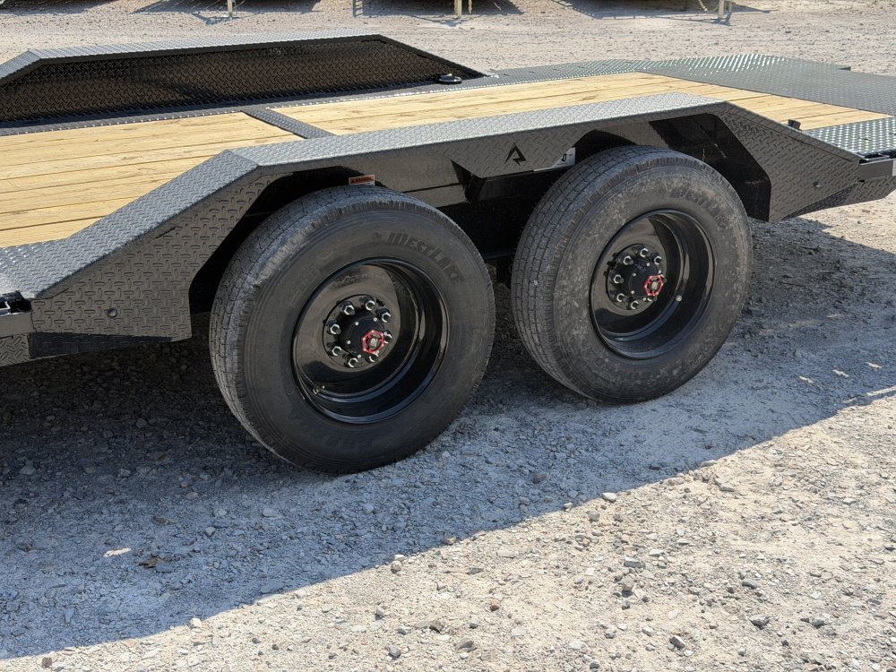 2027 102"x22' RawMaxx Tilt