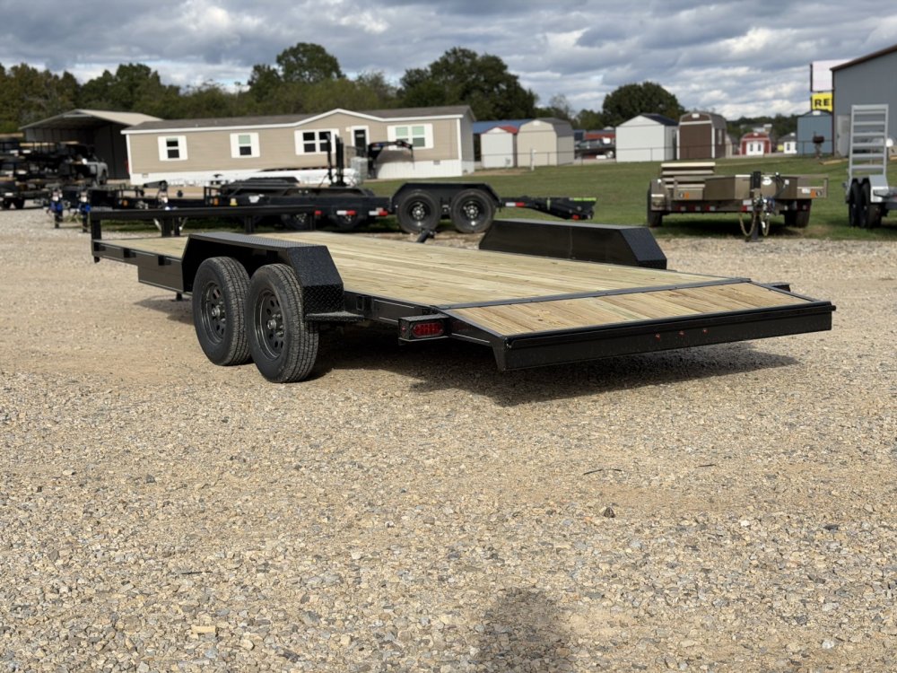 2027 83X20 CH MEB / PULL OUT RAMPS / BRAKE AXLE / DOVETAIL / 6.9K GVWR / CAR HAULER TRAILER