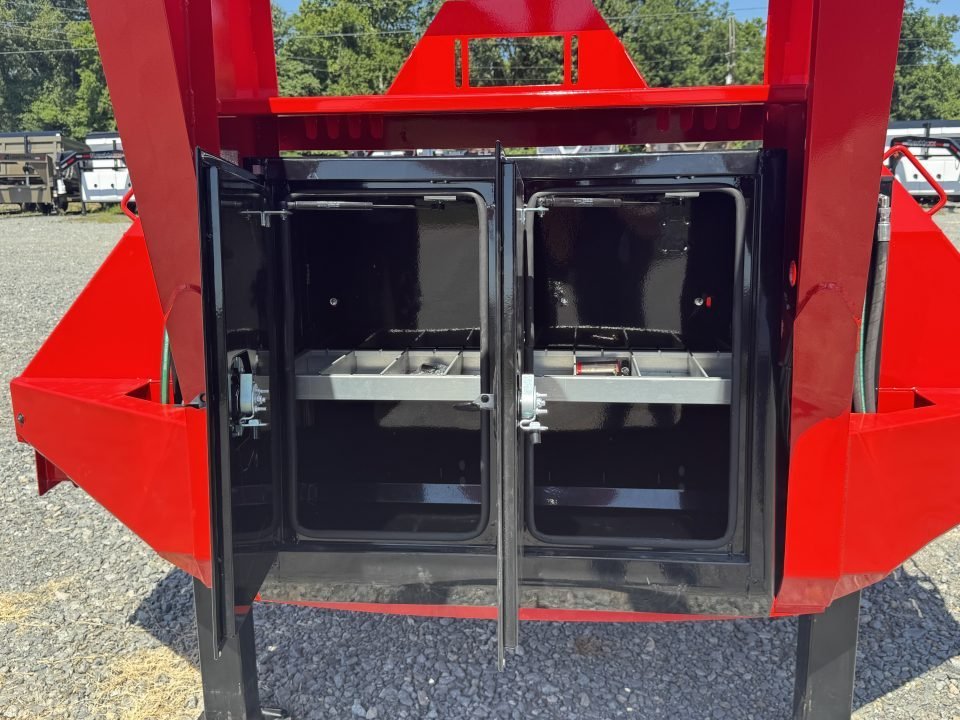 2026 RawMaxx HTX 102X34 GOOSENECK / HYDRAULIC DISC BRAKES / HYDRAULIC JACKS / 14 PLY TIRES / ALUMINU