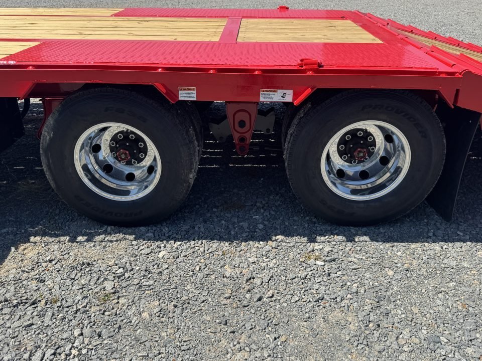 2026 RawMaxx HTX 102X34 GOOSENECK / HYDRAULIC DISC BRAKES / HYDRAULIC JACKS / 14 PLY TIRES / ALUMINU